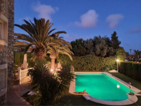 Villa Rapunzel - 30 mins from Alicante and close to EVERYTHING